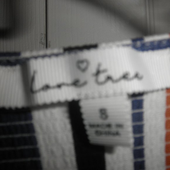 Stripped Cropped Cardigan - Picture 3 of 3